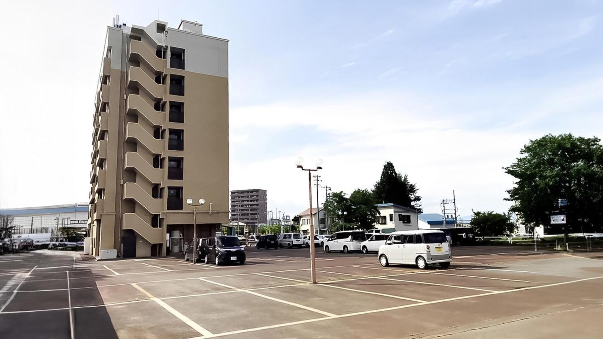 Toyoko Inn Yonezawa Ekimae Bagian luar foto