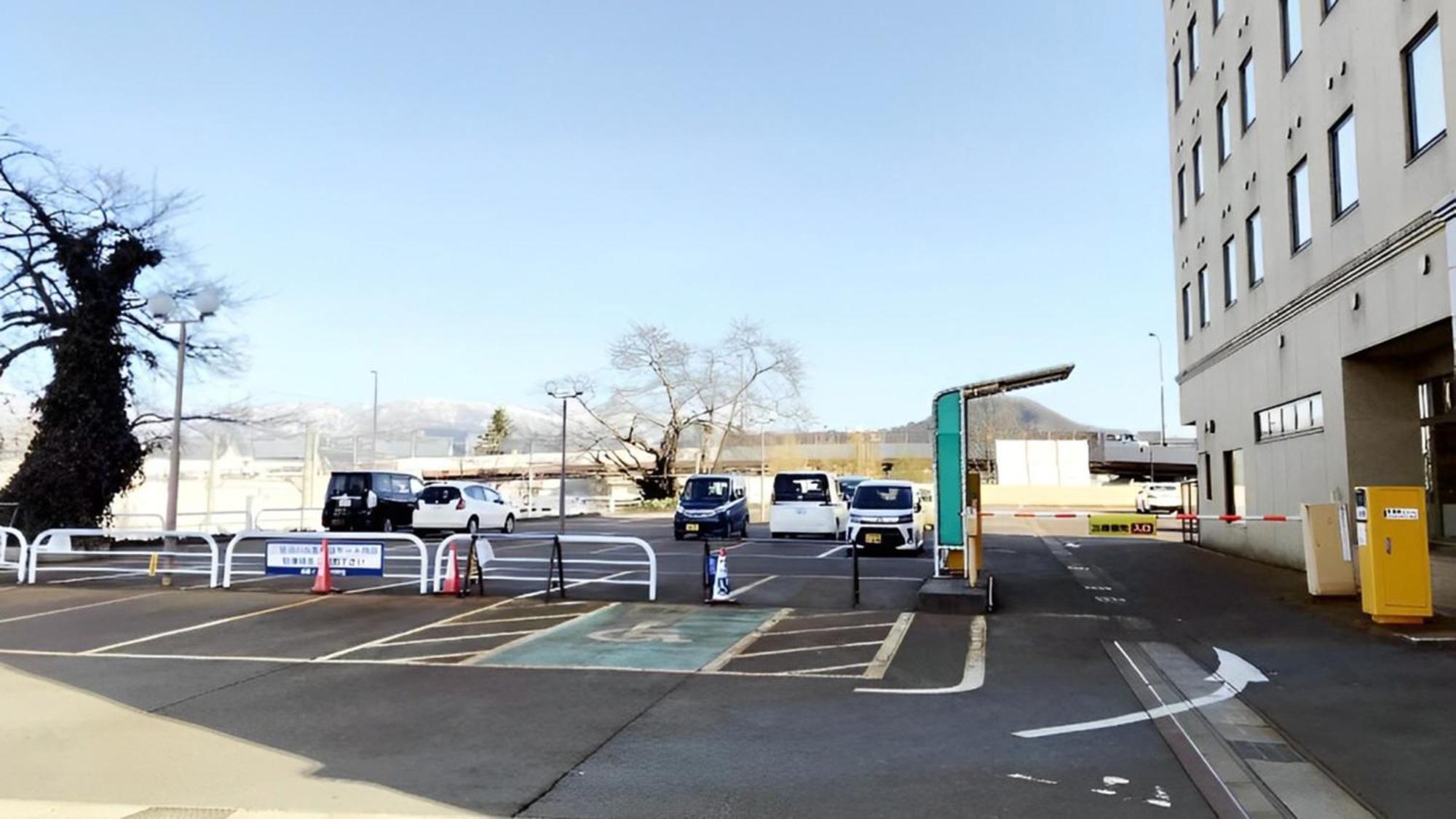 Toyoko Inn Yonezawa Ekimae Bagian luar foto